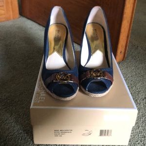Michael Michael Kors open toe wedges